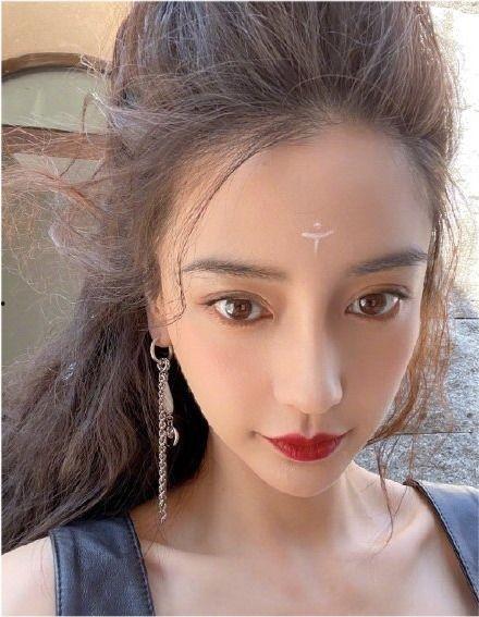 杨颖吃瓜爆料,一场吃瓜爆料的真实大戏