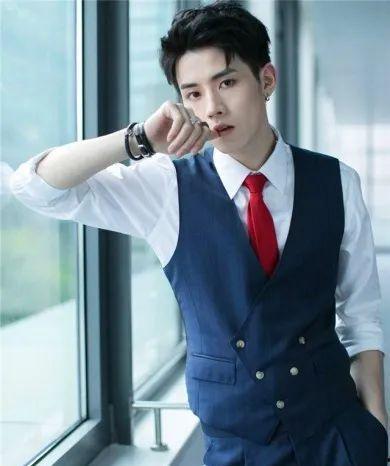 吃瓜男星喜剧,揭秘吃瓜男星喜剧背后的故事