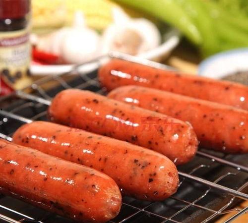 胡小瓜吃烤肠,胡小瓜的烤肠美食之旅